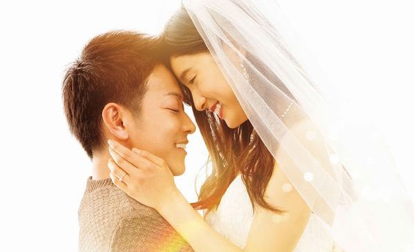 『８年越しの花嫁　奇跡の実話』メイン